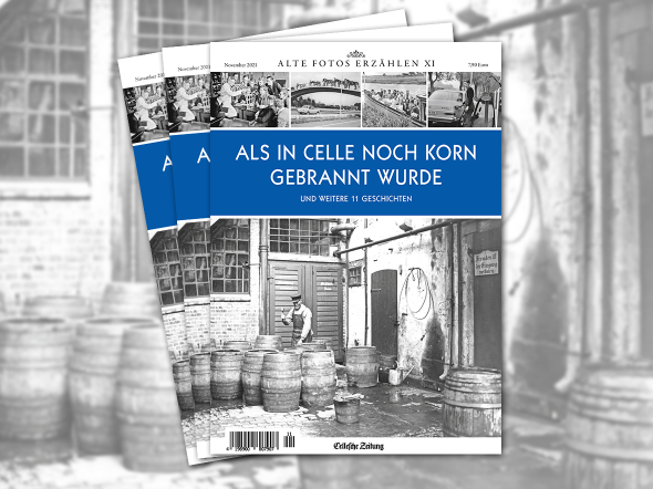 Abbildung Titelbild des Magazins Alte Fotos erzählen Band 11
Als in Celle noch Korn gebrannt wurde
Das Foto zeigt einen Mann in einem Hinterhof mit Fässern.