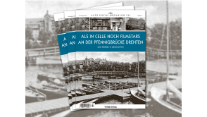 Abbildung Titelbild des Magazins Alte Fotos erzählen Band 3 
Als in Celle Talamini noch Eis verkaufte - 
Das Foto zeigt einen Straßenzug mit Eiswagen und Verkäufer
